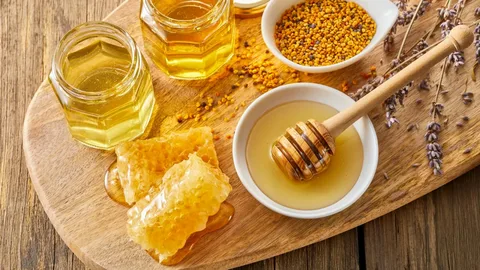 Raw Honey vs Pure Honey: What the Labels Actually Mean